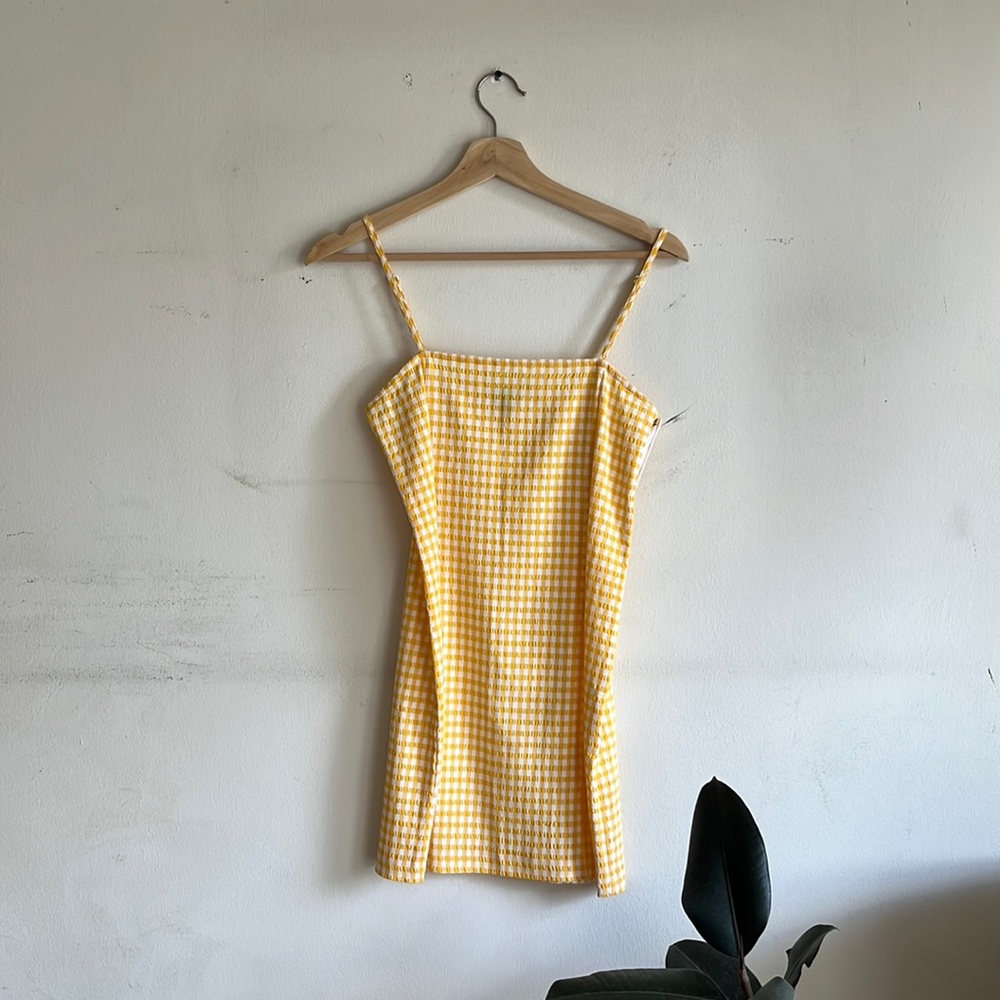 Yellow gingham sundress  Callipygian 0